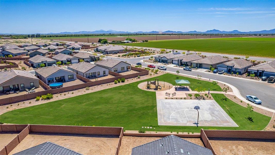 Image 49 of the Barnett Village community in Marana, AZ.