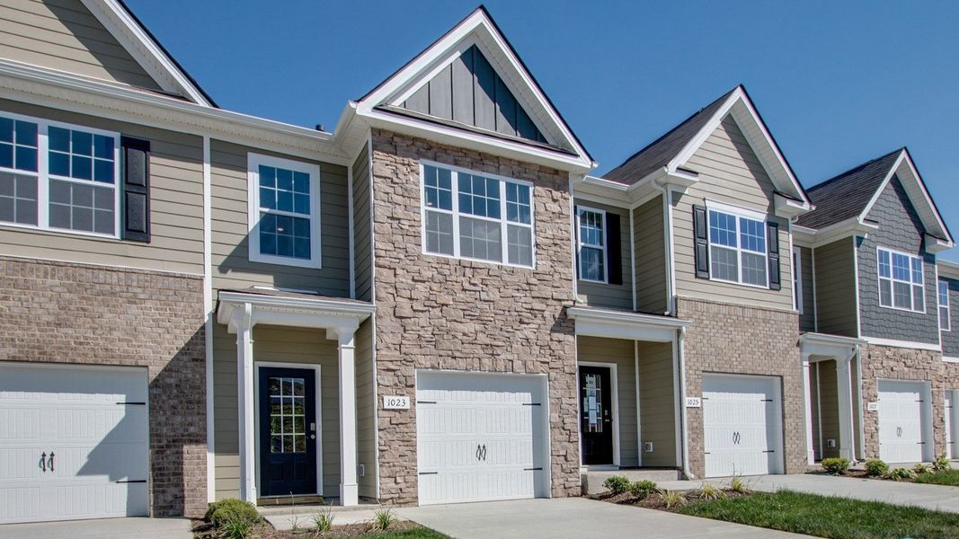 Front exterior of a home in the Woodbridge Glen Townhomes community, located in Lebanon, TN (Image 4).