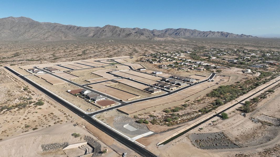 Site preparation and early development at White Tank Vistas in Waddell, AZ (Image 26).