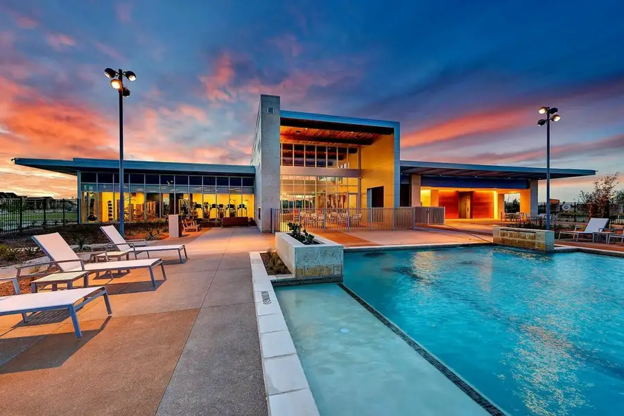 Image 11 of the Hollyhock community in Frisco, TX.