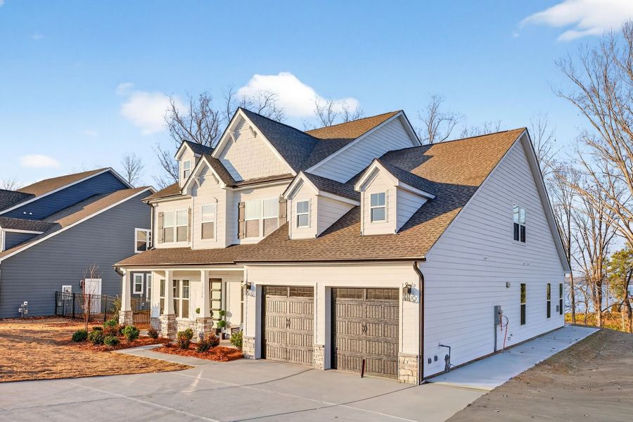 Front exterior of a home in the Huntington Hills community, located in Lincolnton, NC (Image 8).