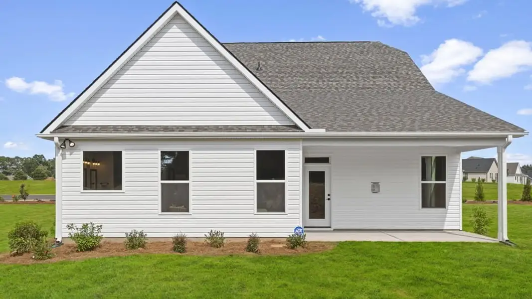 Exterior details of a home in Rutledge Estates, Woodruff (Image 10).