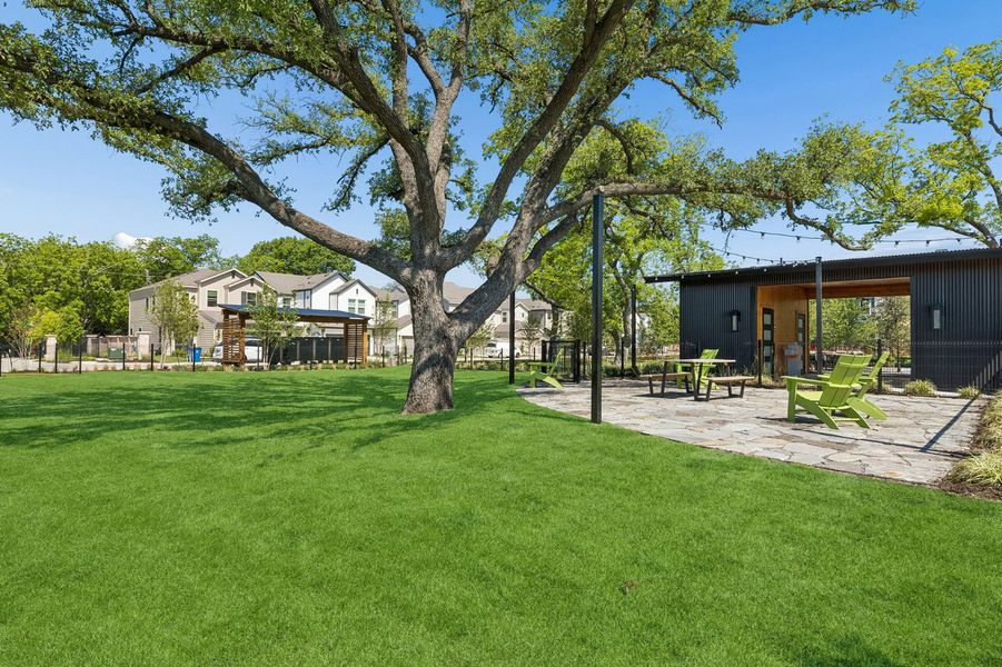Front exterior of a home in the Sereno Oaks community, located in Dallas, TX (Image 82).
