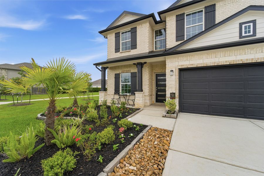 Image 55 of the Trails at Woodhaven Lakes community in La Marque, TX.