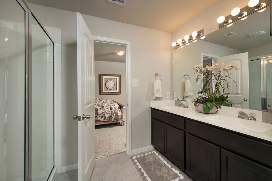 Image 19 of the Southern Colony community in Rosharon, TX.