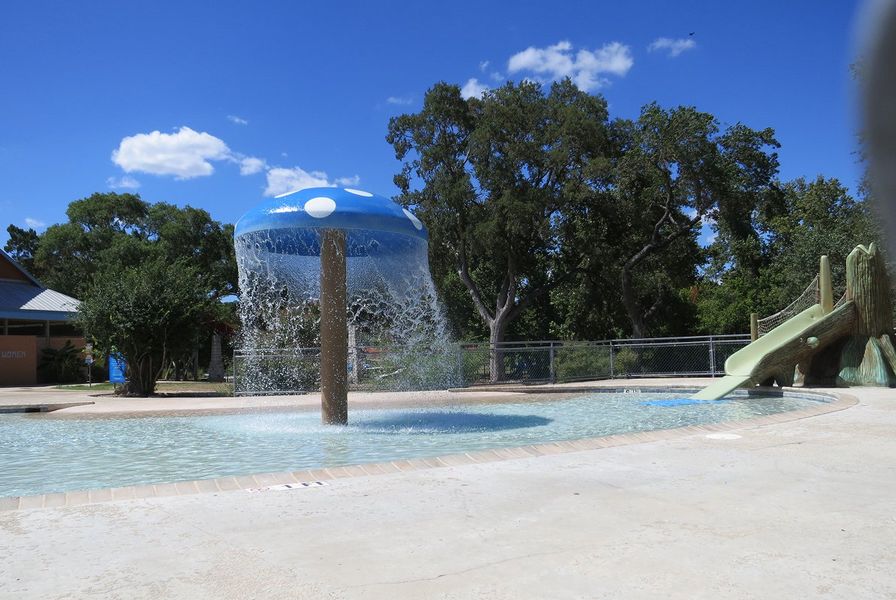New Braunfels Landa Park Swimming Pool Photoshoot 012126