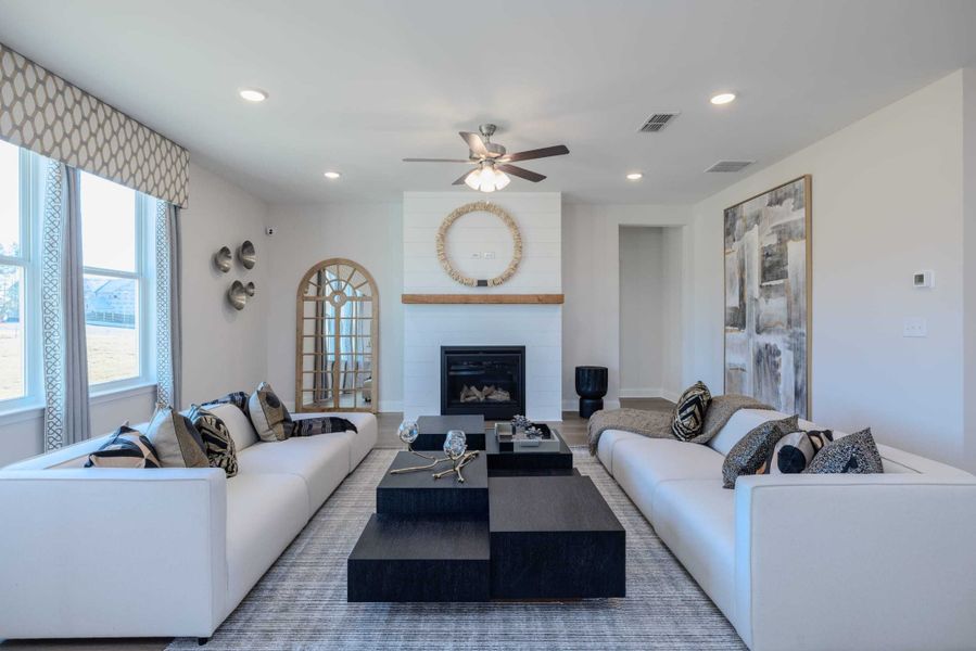 Maddox Landing,30548