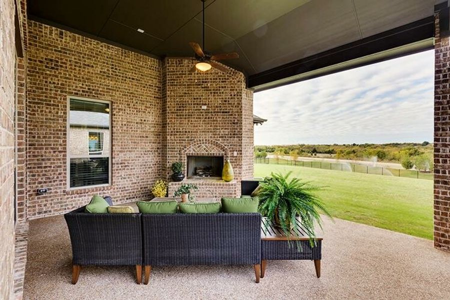 Image 14 of the Breezy Hill community in Rockwall, TX.