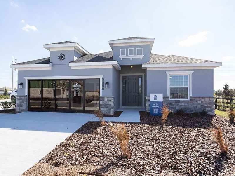 Welcome home to The Crossings, offering new homes with amenities in St. Cloud, Florida!