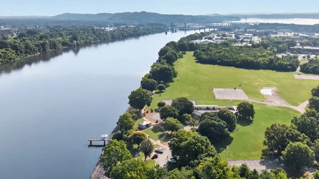 Tennessee River aerial