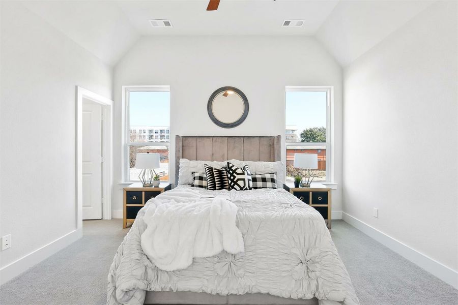 Image 10 of the Swiss Ave Crossing community in Dallas, TX.