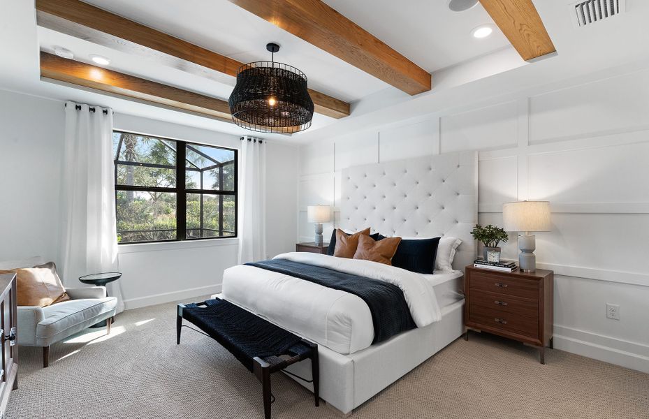 Private Owner's Suites at this resort style community with luxury homes for sale in Englewood, FL Private Owner's Suites at this resort style community with luxury homes for sale in Englewood, FL