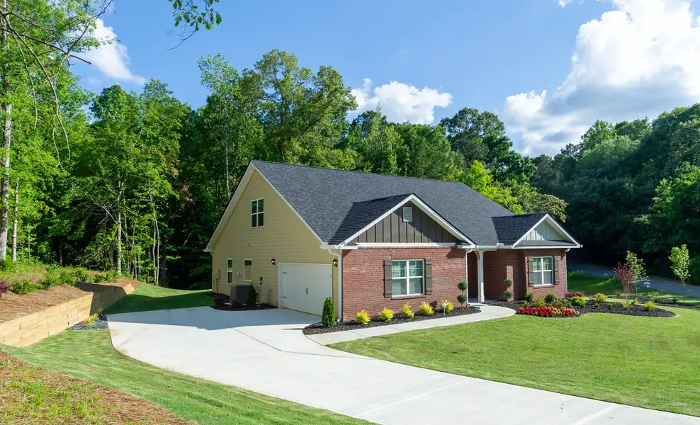 Front exterior of a home in the Carson's Walk community, located in Macon, GA (Image 2).