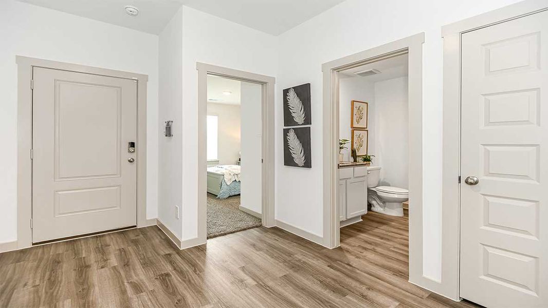 Image 31 of the Palm Royal Estates community in Baytown, TX. Image 31 of the Palm Royal Estates community in Baytown, TX.