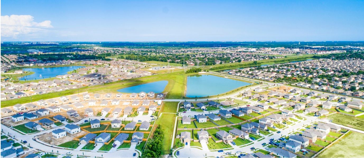 Image 2 of the Burnet Fields at Baytown Crossings community in Baytown, TX.