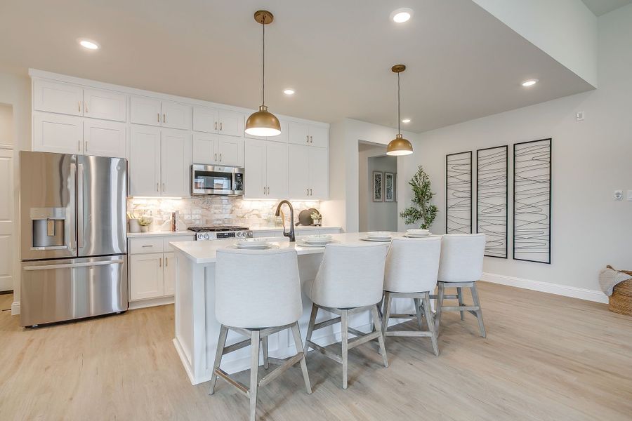 Furnished interior in a model home at Creekside in Royse City (Image 90).