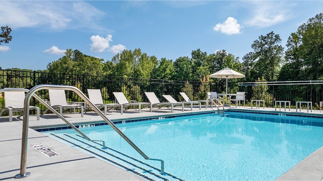 Millers Pointe Amenity Pool 1of2 080725