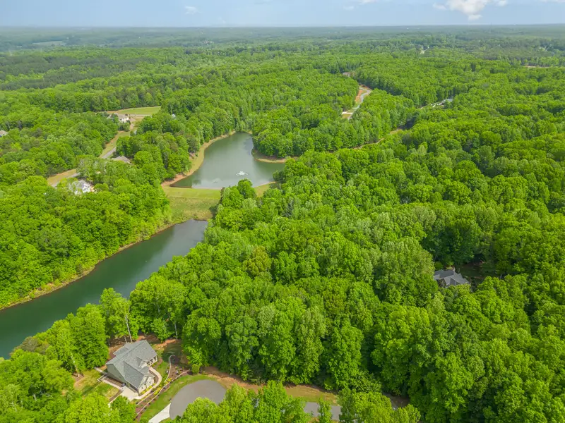 Natural surroundings and green spaces near Harbor Watch in Statesville, NC (Image 6).