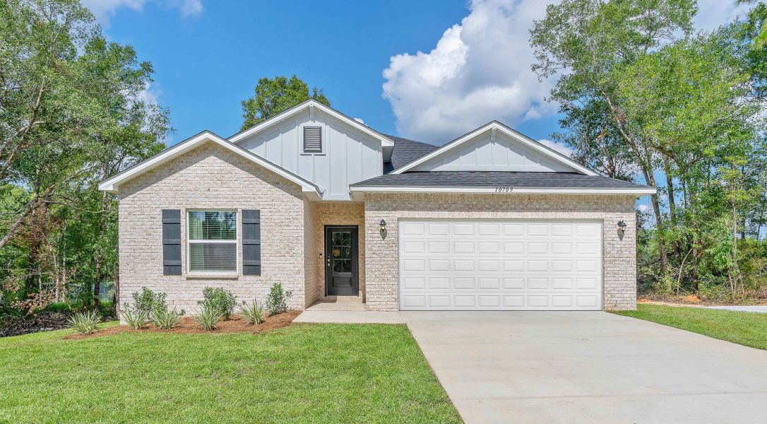 Front exterior of a home in the Seminole Bend community, located in Pensacola, FL (Image 2).