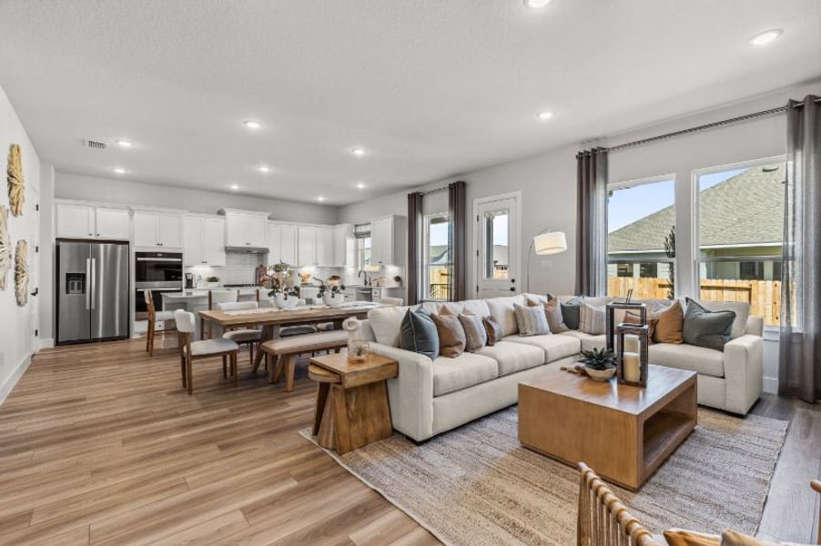 4619 hutchinson way-20