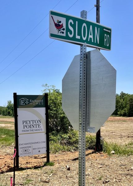 Image 10 of the Peyton Pointe community in Inman, SC.