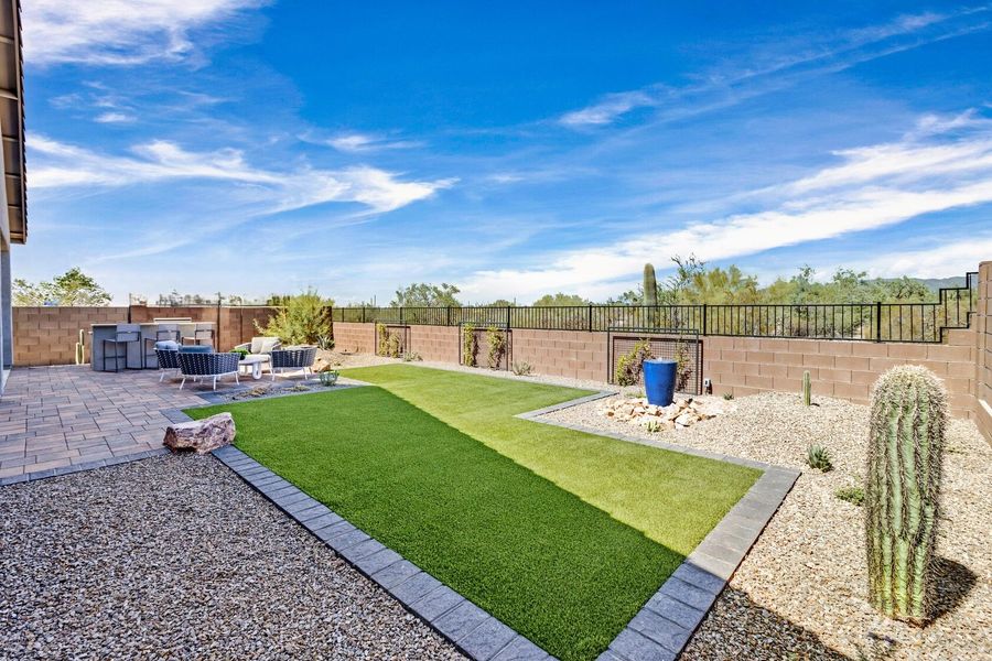 Exterior details of a home in Tavira at Twin Peaks, Oro Valley (Image 12).