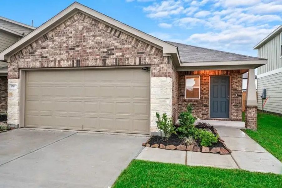 Image 12 of the Mobberly Farms master-planned community in Pilot Point, TX.