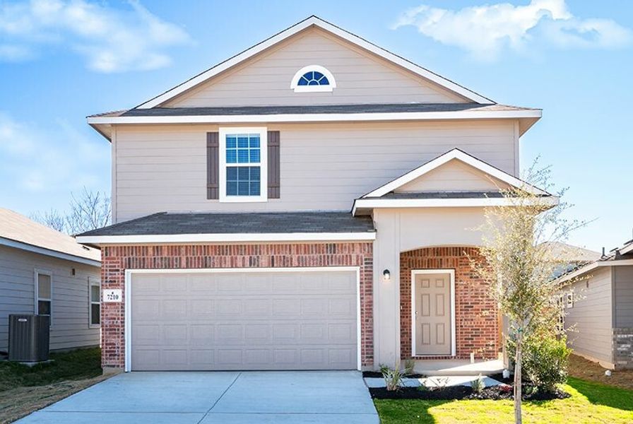 Image 4 of the Darbydale Crossing community in Houston, TX.