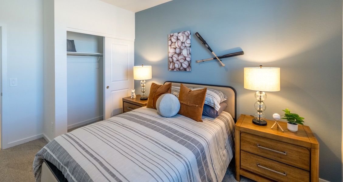 Furnished interior in a model home at Mountain View Estates Reserve Series in Buckeye (Image 13).