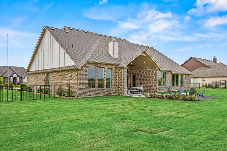 Exterior details of a home in Paloma Ranch, New Fairview (Image 6).