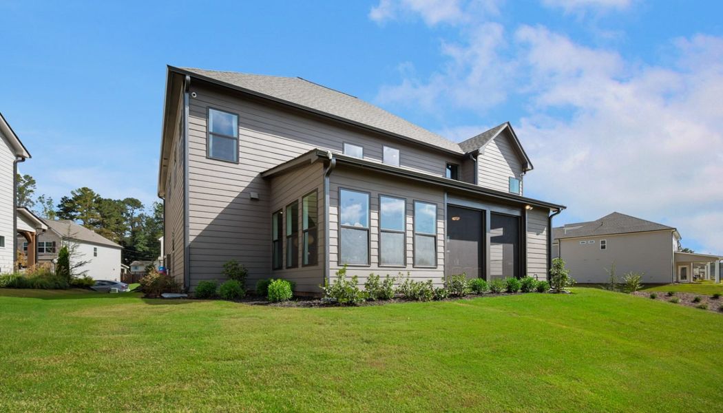 Exterior details of a home in Ponderosa Farms Manor, Gainesville (Image 4). Exterior details of a home in Ponderosa Farms Manor, Gainesville (Image 4).