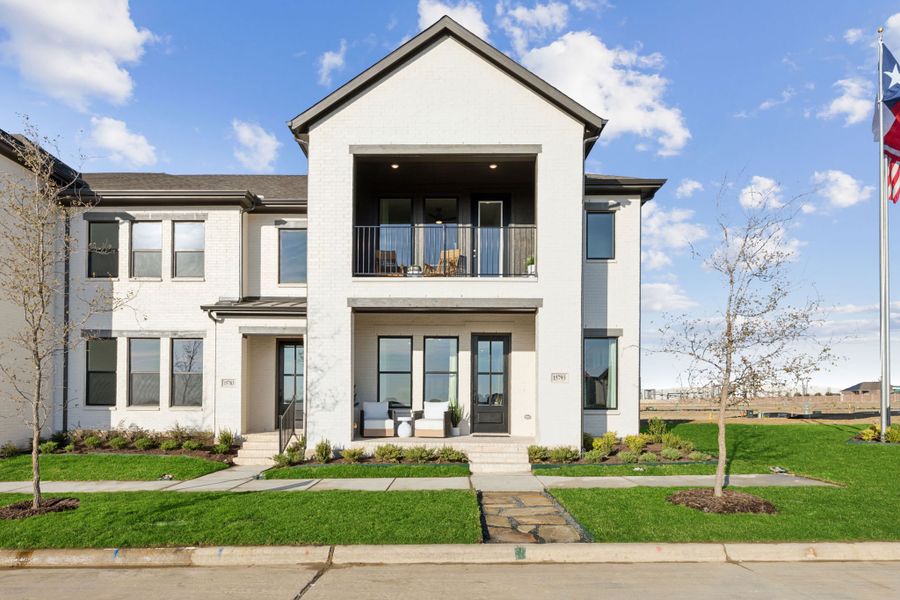 Front exterior of a home in the Hazelwood community, located in Frisco, TX (Image 4).