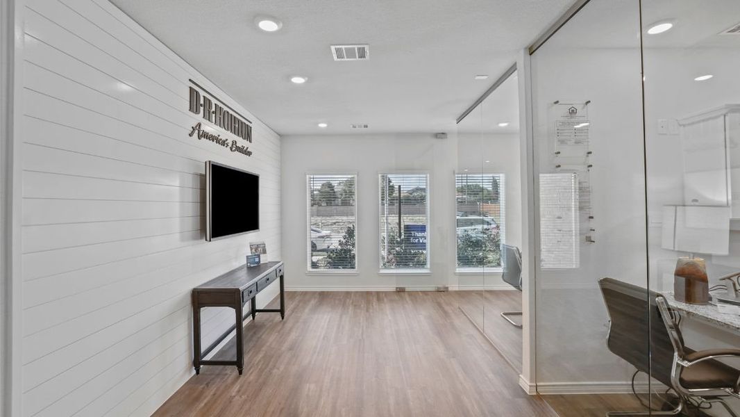 Furnished interior in a model home at The Preserve at Forum in Grand Prairie (Image 36). Furnished interior in a model home at The Preserve at Forum in Grand Prairie (Image 36).