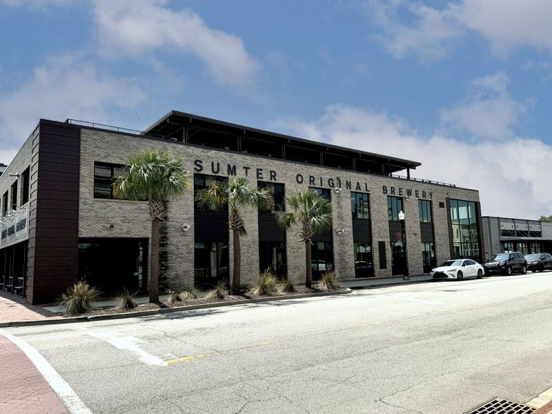 Front exterior of a home in the Heritage Bay community, located in Sumter, SC (Image 17).