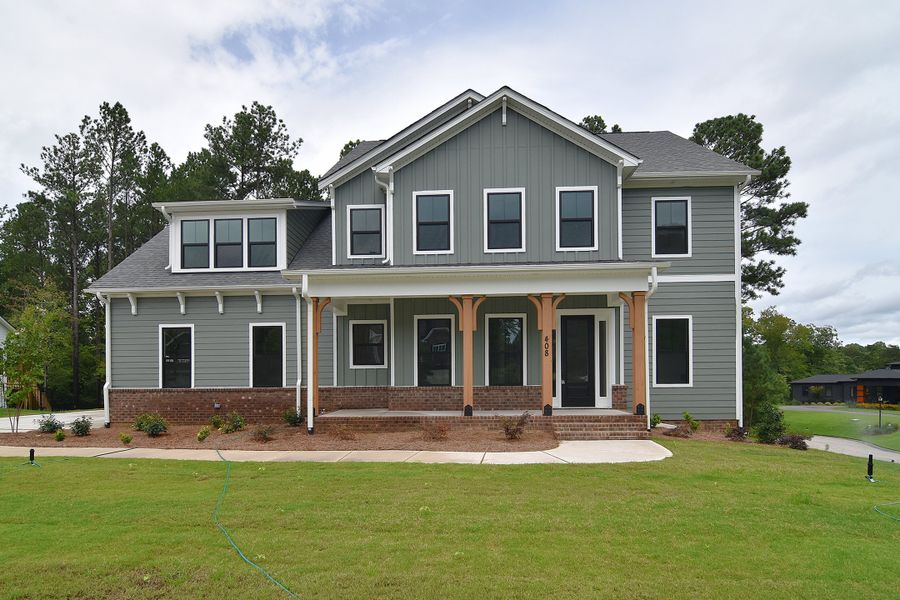Front exterior of a home in the Deer Brook community, located in Mooresville, NC (Image 5). Front exterior of a home in the Deer Brook community, located in Mooresville, NC (Image 5).