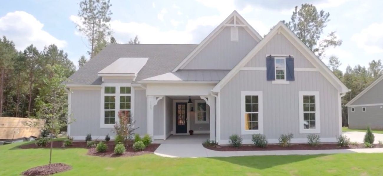 Front exterior of a home in the Baylee Ridge community, located in Selma, NC (Image 7).