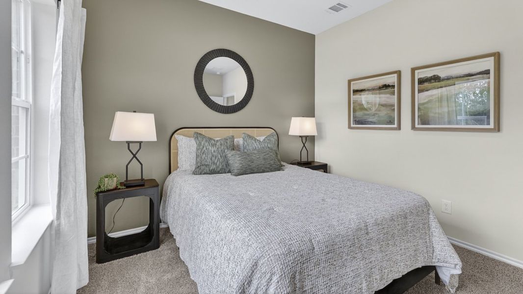 Furnished interior in a model home at Forestbrook Estates in Paris (Image 44).