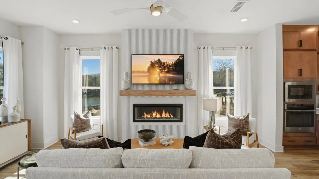 Furnished interior in a model home at The Eighteen in Atlanta (Image 8).