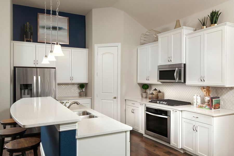 Image 3 of the Seventeen Lakes 50' Homesites community in Roanoke, TX.