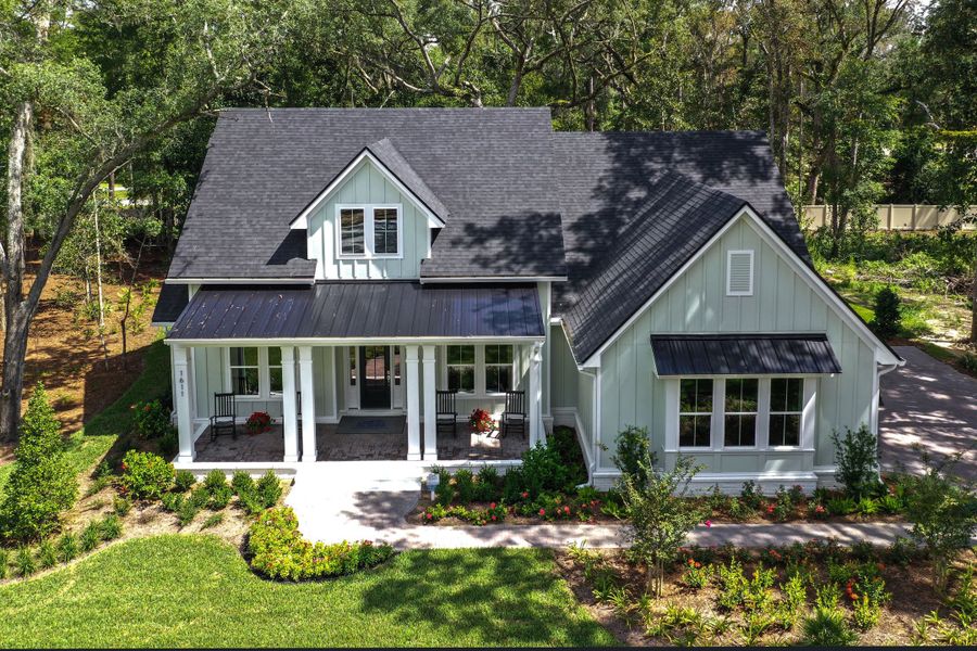 Front exterior of a home in the Fleming Estates community, located in Fleming Island, FL (Image 8).