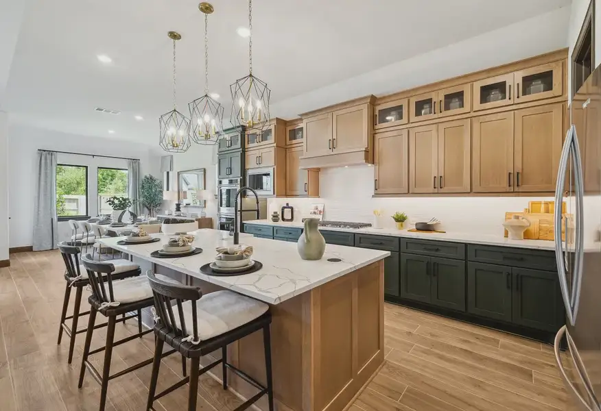 Plan 4534 model kitchen - 1 of 7