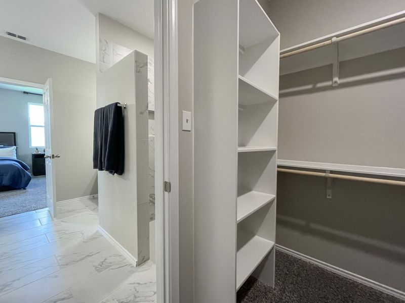 Furnished interior in a model home at Villas San Agustin in Laredo (Image 16).