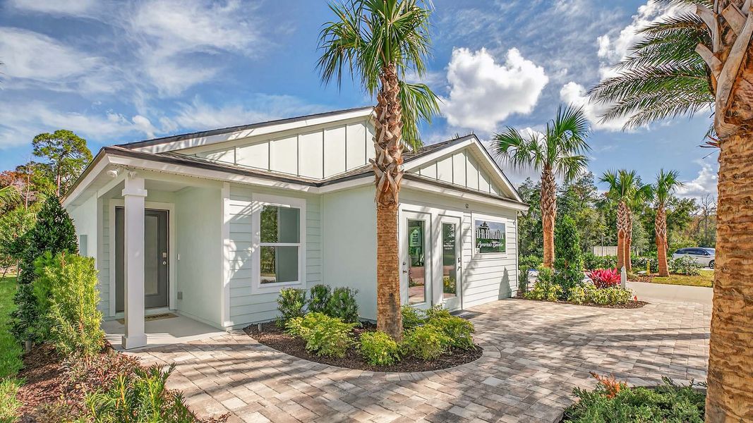 Front exterior of a home in the Grand Reserve community, located in Bunnell, FL (Image 5).