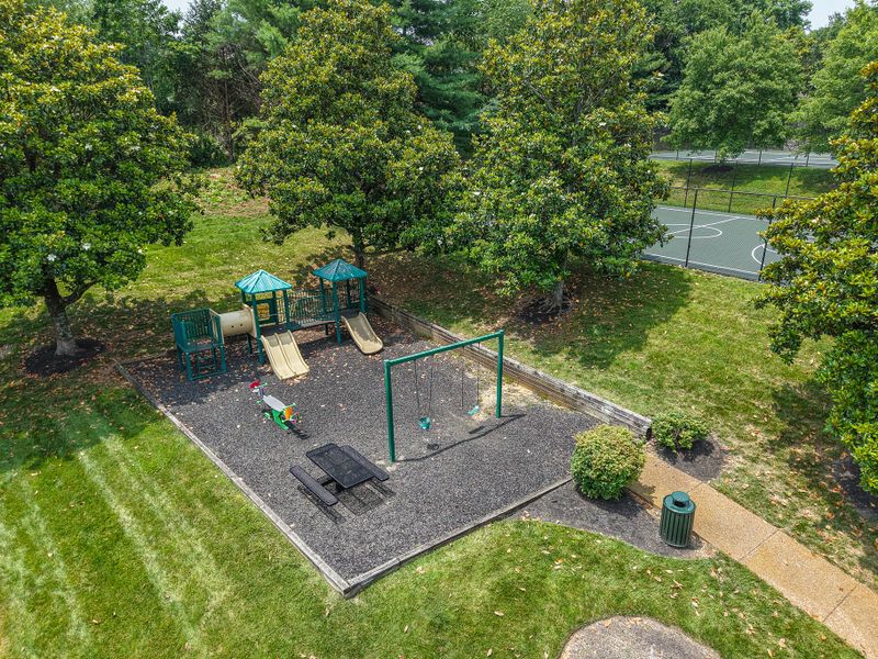 Enjoy communities amenities at Mansker Farms including playgrounds.