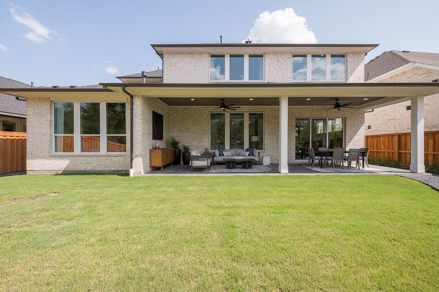 Exterior details of a home in Sienna 60’, Missouri City (Image 6).