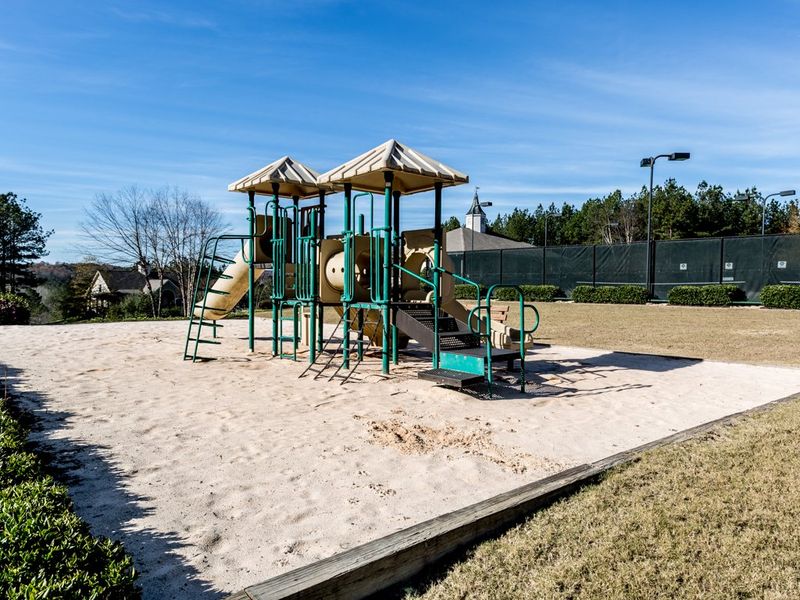 Community amenity available to residents of Governors Preserve in Canton (Image 3).