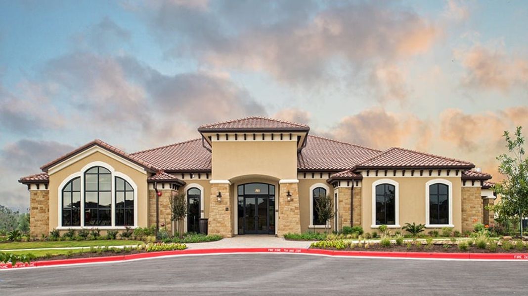 Image 15 of the Heritage at Vizcaya Pinnacle Series - Age 55+ community in Round Rock, TX.