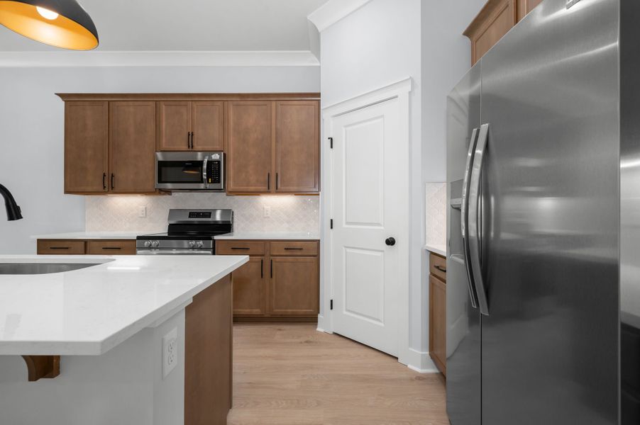The Estates at Highland Reserves - DSLD Homes - Pleasant View, TN - Camphor III G - Kitchen