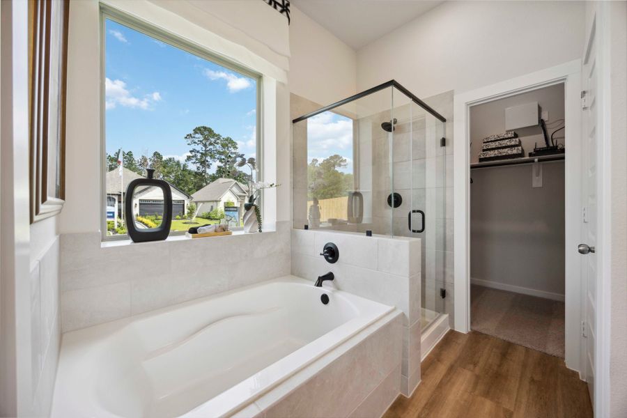 Lexington Heights Model Home - Primary Bathroom