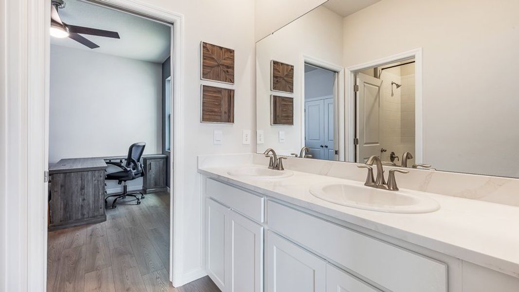 Furnished interior in a model home at Legacy Preserve in Parrish (Image 27). Furnished interior in a model home at Legacy Preserve in Parrish (Image 27).